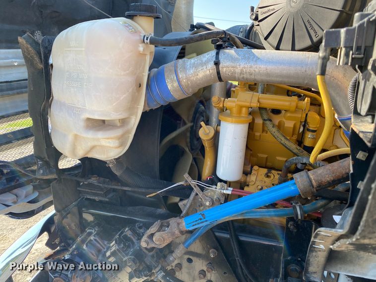 image for item JW9431 2007 Ford F750 Super Duty  crane truck