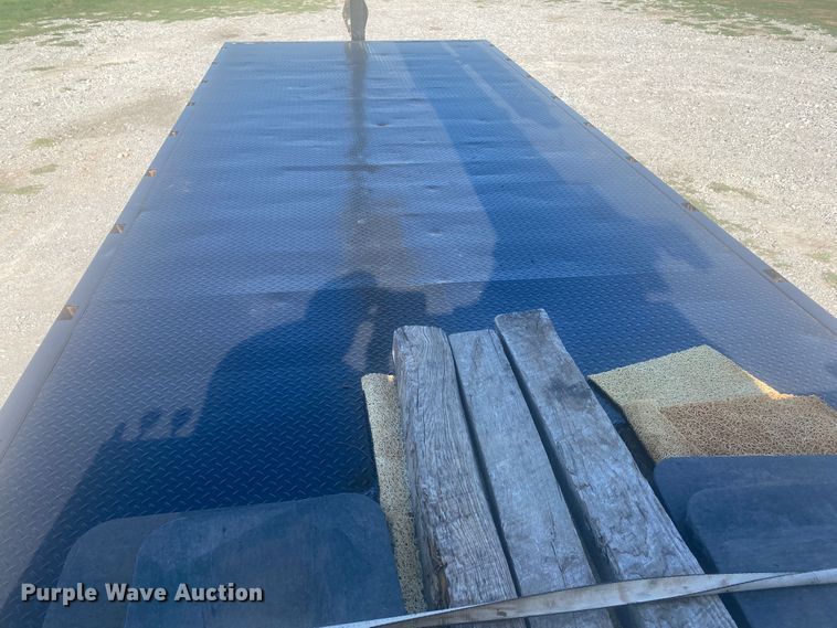 image for item JW9431 2007 Ford F750 Super Duty  crane truck