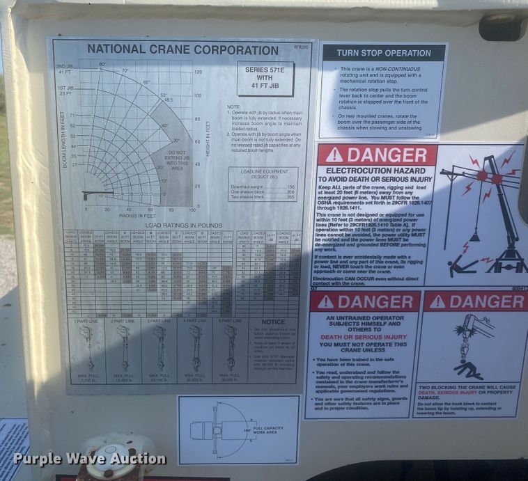 image for item JW9431 2007 Ford F750 Super Duty  crane truck
