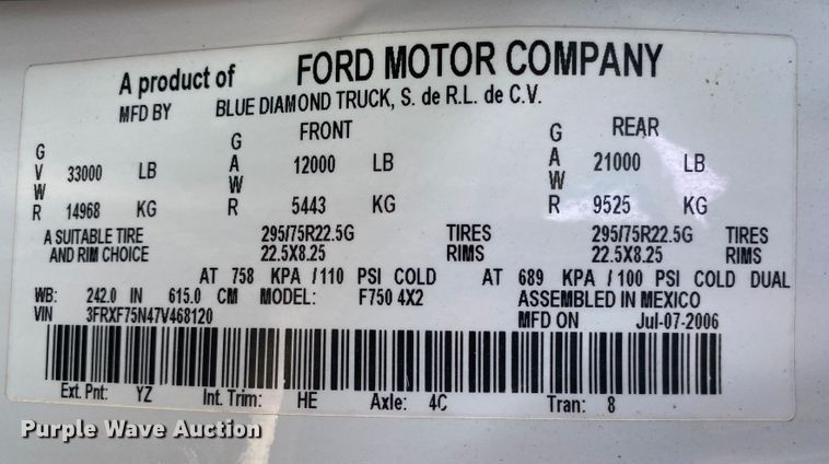 image for item JW9431 2007 Ford F750 Super Duty  crane truck