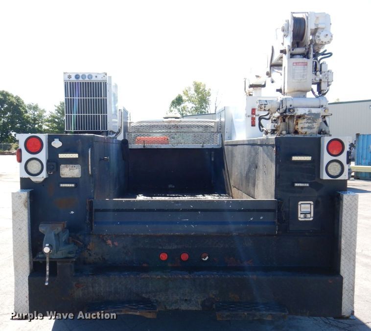 image for item KF9479 2012 Ford F550 Super Duty XL  utility / service truck