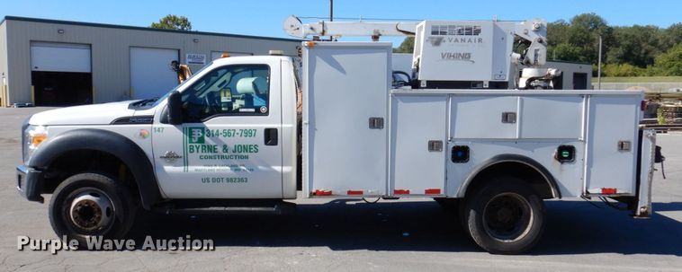 image for item KF9479 2012 Ford F550 Super Duty XL  utility / service truck