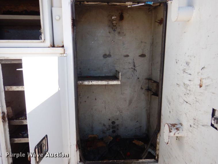 image for item KF9479 2012 Ford F550 Super Duty XL  utility / service truck