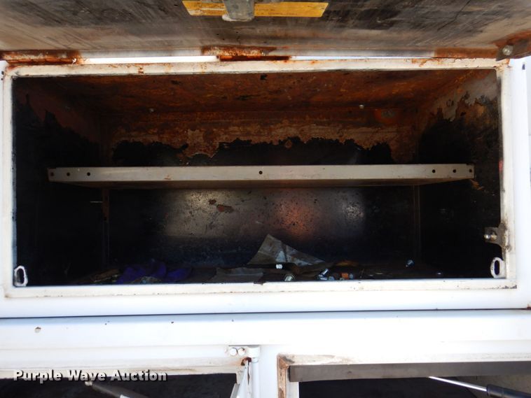 image for item KF9479 2012 Ford F550 Super Duty XL  utility / service truck