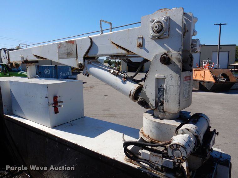 image for item KF9479 2012 Ford F550 Super Duty XL  utility / service truck