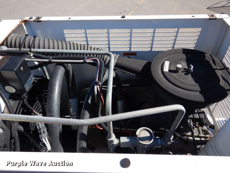 image for item KF9479 2012 Ford F550 Super Duty XL  utility / service truck