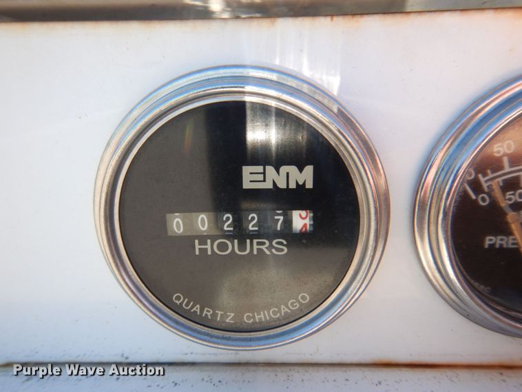 image for item KF9479 2012 Ford F550 Super Duty XL  utility / service truck