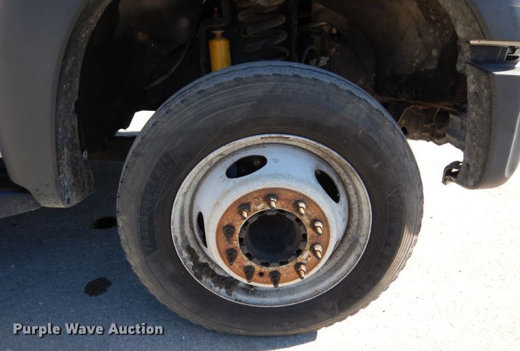 image for item KF9479 2012 Ford F550 Super Duty XL  utility / service truck