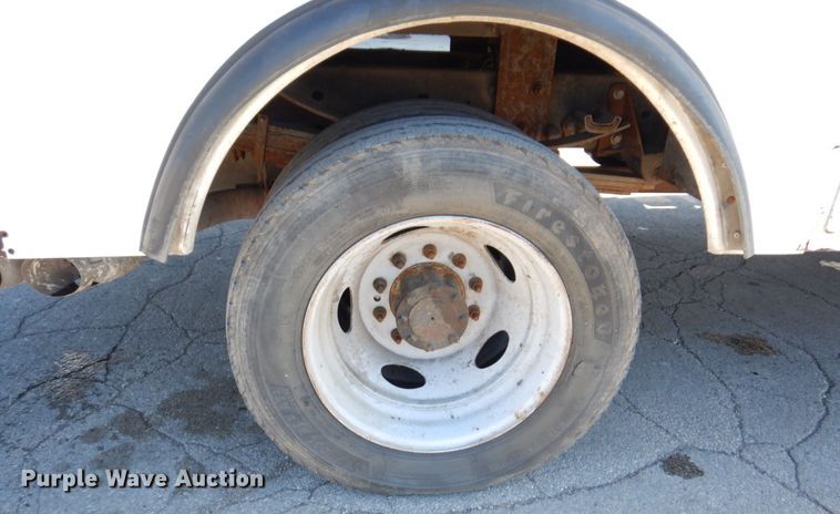 image for item KF9479 2012 Ford F550 Super Duty XL  utility / service truck