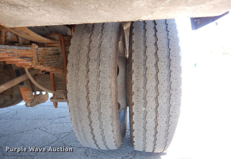 image for item KF9479 2012 Ford F550 Super Duty XL  utility / service truck