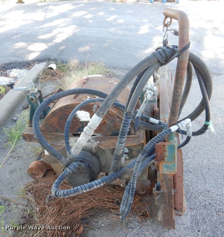 image for item KF9481 Gehl CP400  skid steer cold planer