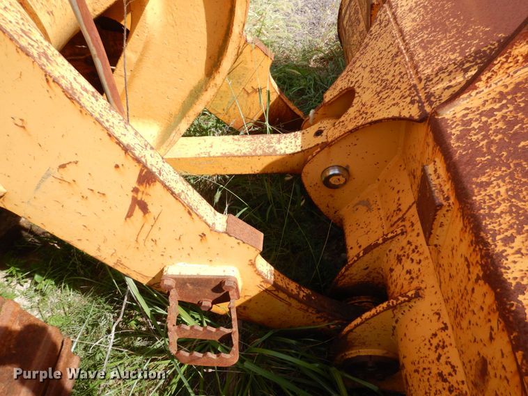 image for item KF9484 2005 Liebherr LR622B  track loader