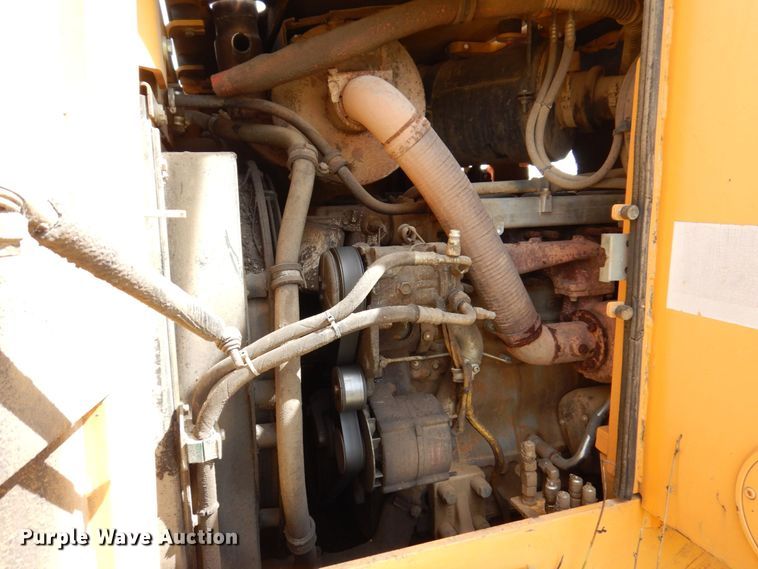 image for item KF9484 2005 Liebherr LR622B  track loader