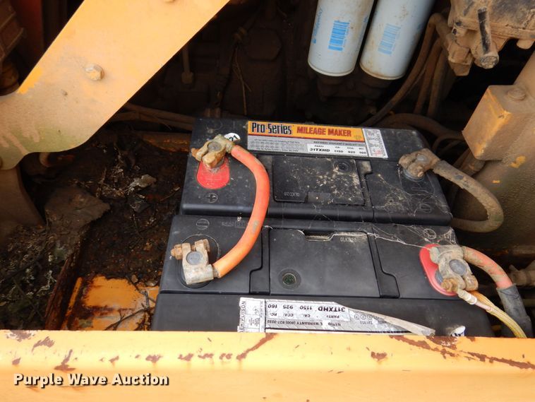 image for item KF9484 2005 Liebherr LR622B  track loader