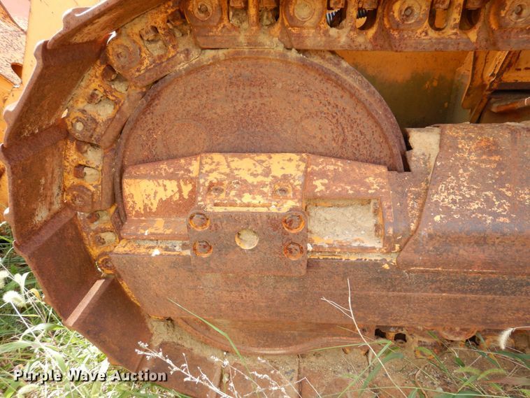 image for item KF9484 2005 Liebherr LR622B  track loader