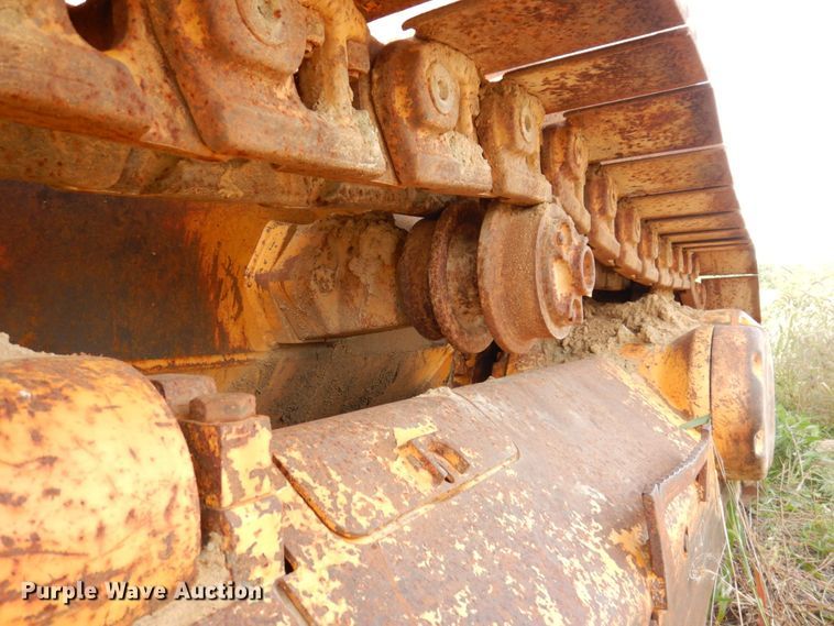 image for item KF9484 2005 Liebherr LR622B  track loader