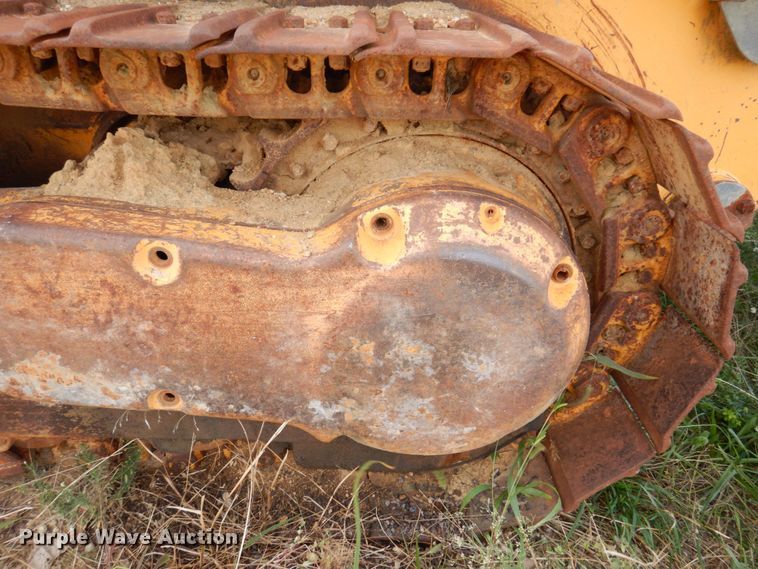 image for item KF9484 2005 Liebherr LR622B  track loader