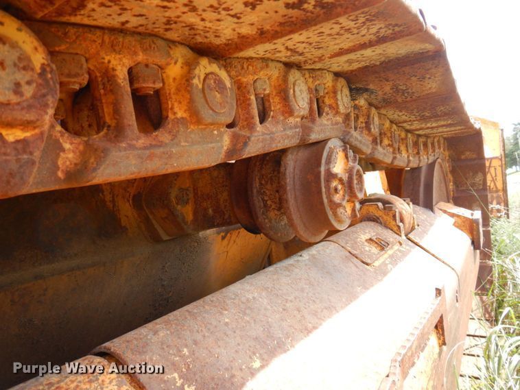 image for item KF9484 2005 Liebherr LR622B  track loader