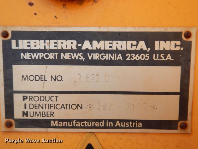 image for item KF9484 2005 Liebherr LR622B  track loader