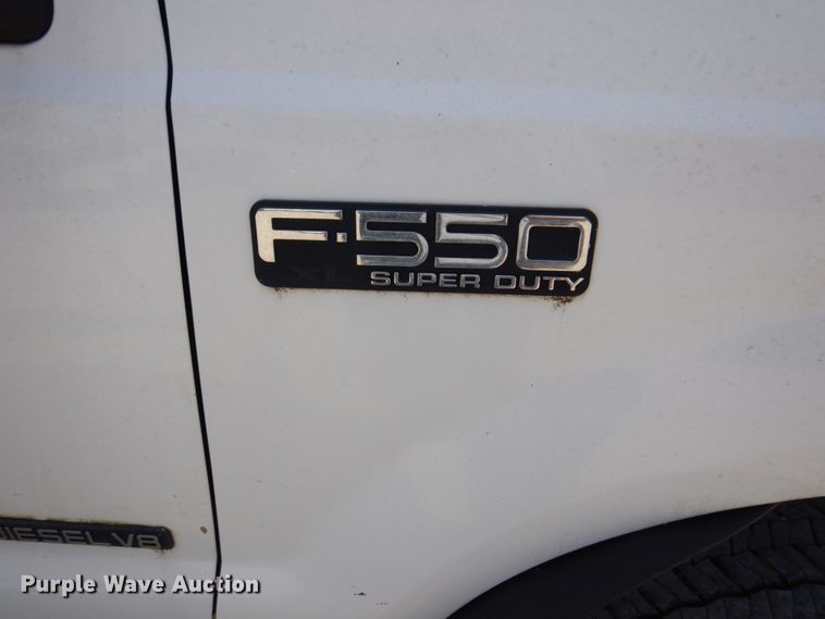 image for item KF9485 2000 Ford F550 Super Duty XL  utility / service truck