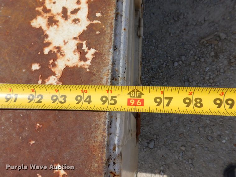 image for item KF9485 2000 Ford F550 Super Duty XL  utility / service truck