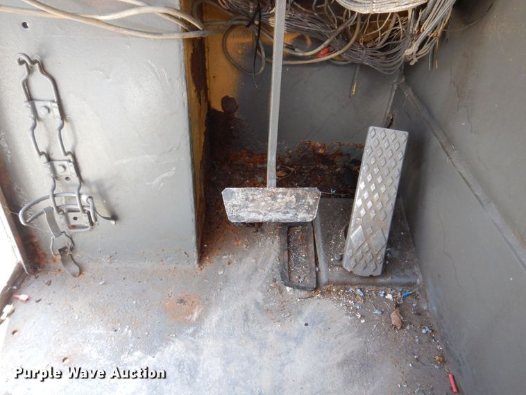 image for item KF9486 1989 Grove AP-308  crane