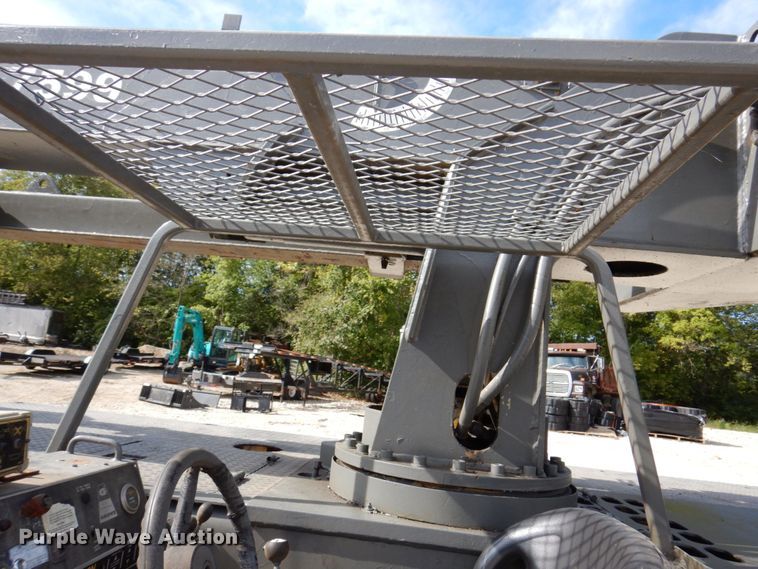 image for item KF9486 1989 Grove AP-308  crane