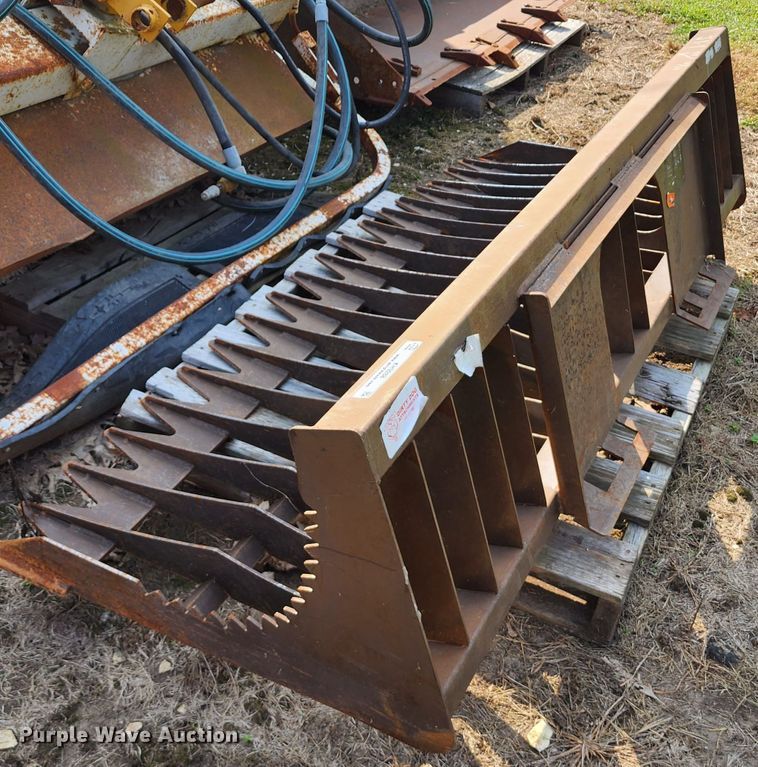 image for item KH9288 84" W skid steer rock bucket