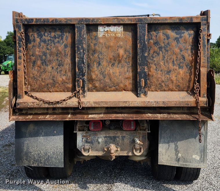 image for item KH9291 1992 Freightliner FLD  dump truck