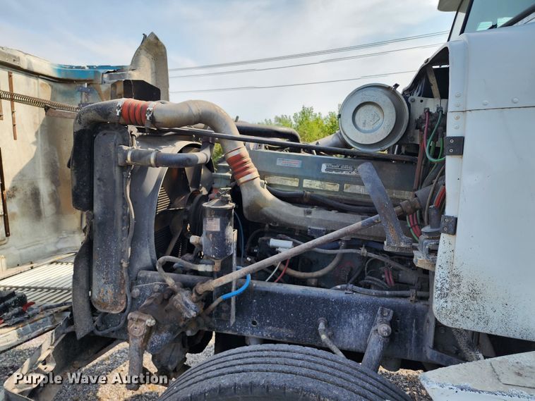 image for item KH9291 1992 Freightliner FLD  dump truck