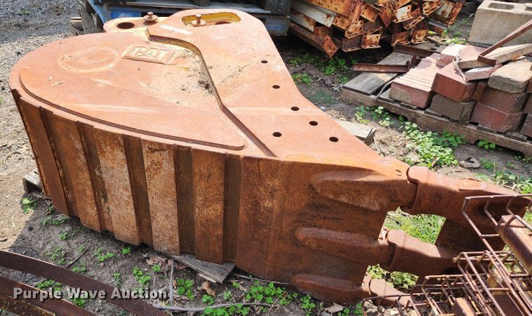 image for item KH9292 Caterpillar  excavator bucket