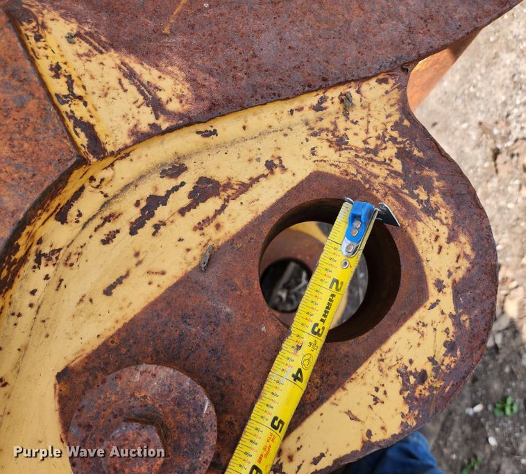 image for item KH9292 Caterpillar  excavator bucket