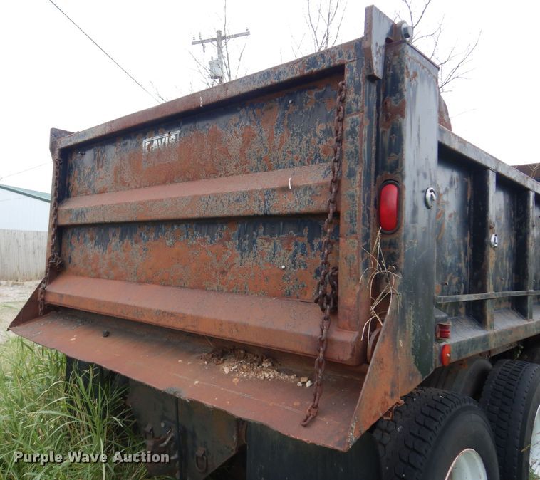 image for item KO9998 1977 International Transtar 4300  dump truck