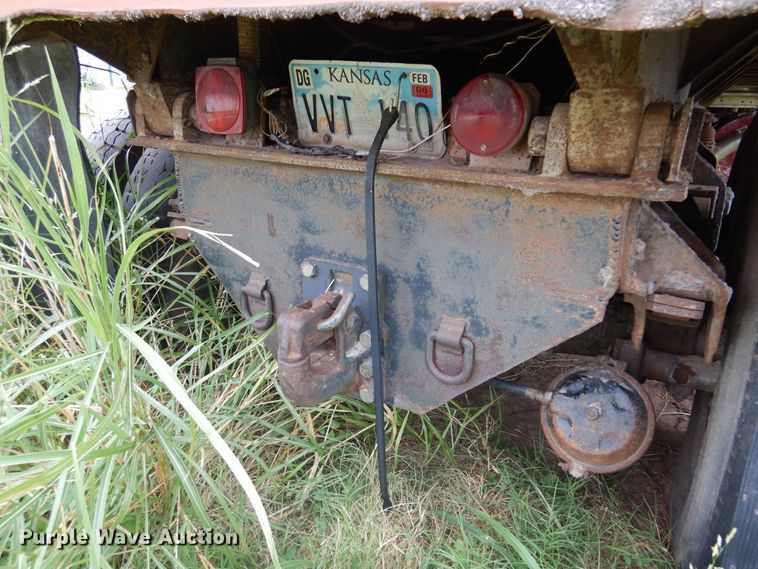 image for item KO9998 1977 International Transtar 4300  dump truck