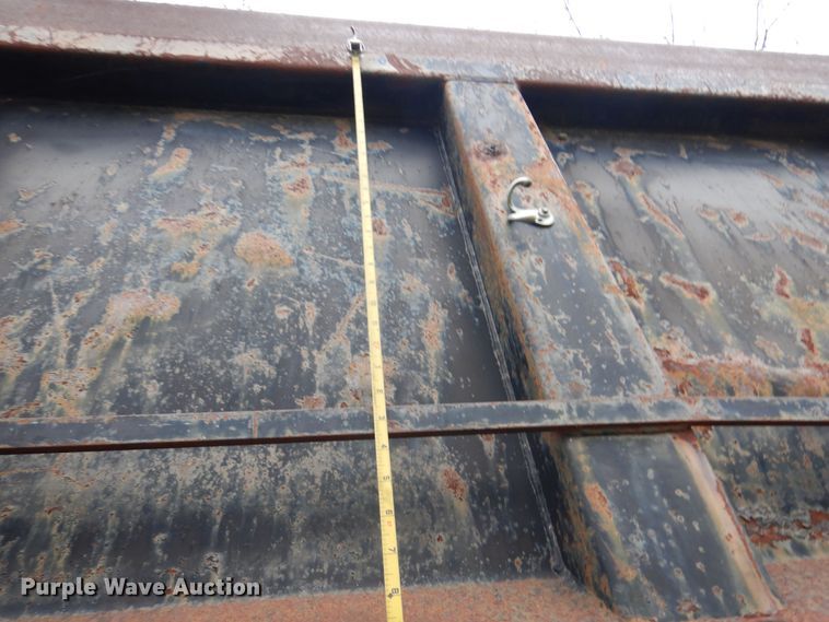 image for item KO9998 1977 International Transtar 4300  dump truck