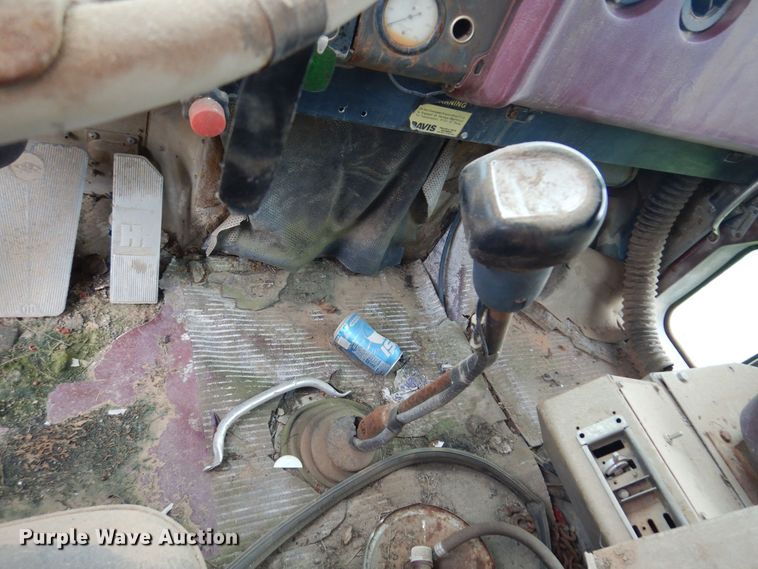 image for item KO9998 1977 International Transtar 4300  dump truck