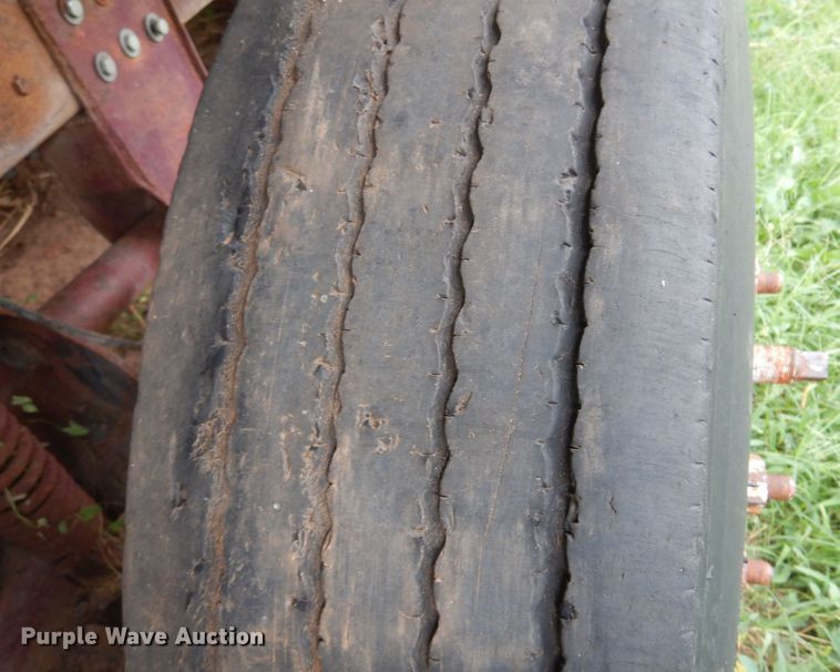 image for item KO9998 1977 International Transtar 4300  dump truck