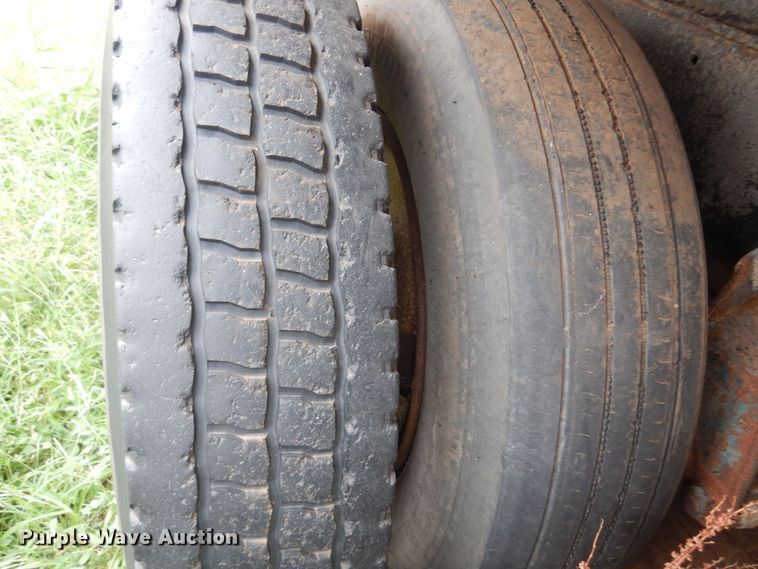 image for item KO9998 1977 International Transtar 4300  dump truck