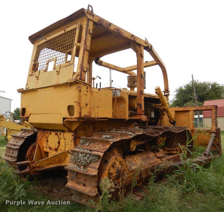 image for item KO9999 1973 Caterpillar D5  dozer