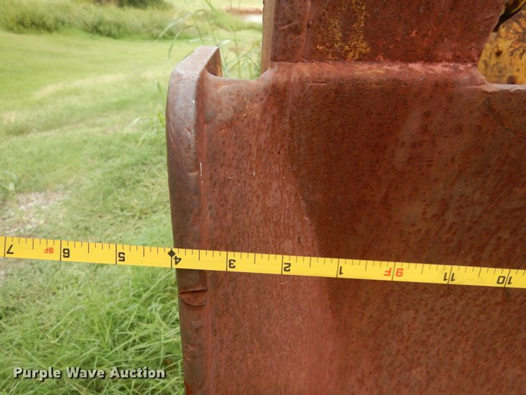 image for item KO9999 1973 Caterpillar D5  dozer