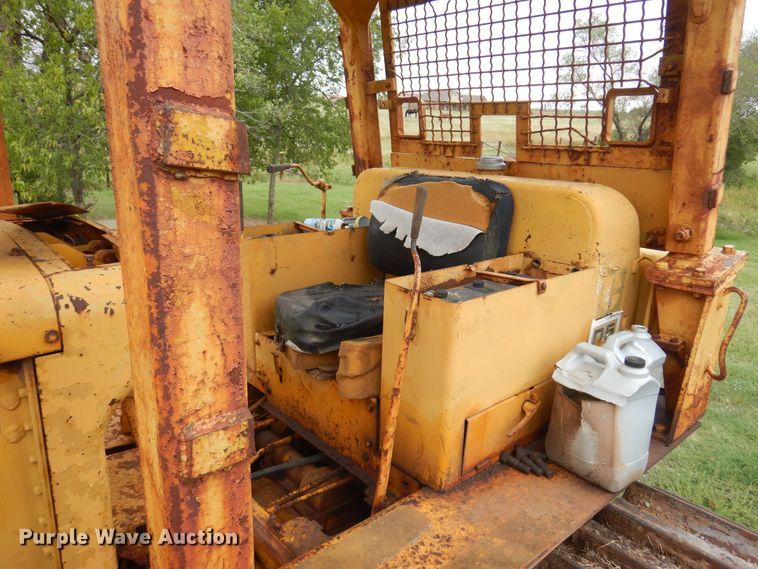 image for item KO9999 1973 Caterpillar D5  dozer