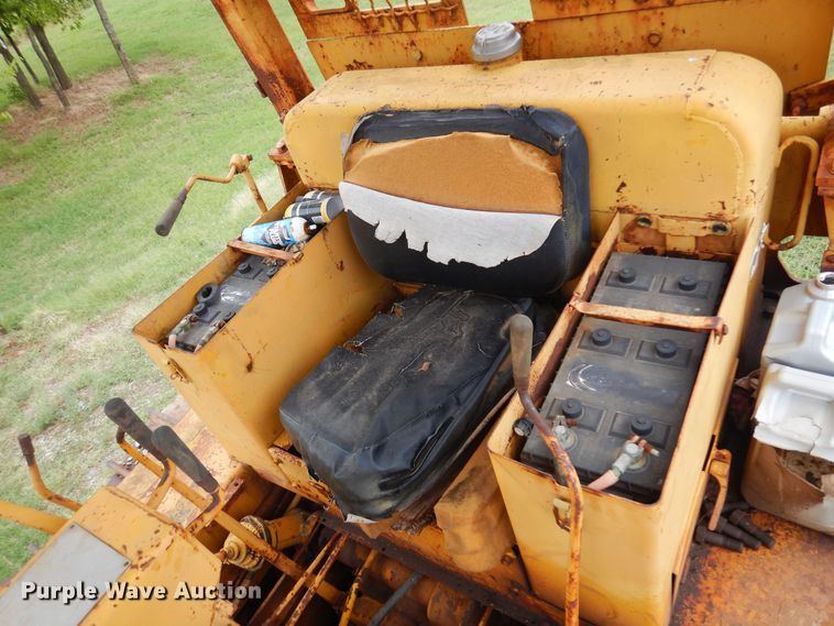 image for item KO9999 1973 Caterpillar D5  dozer