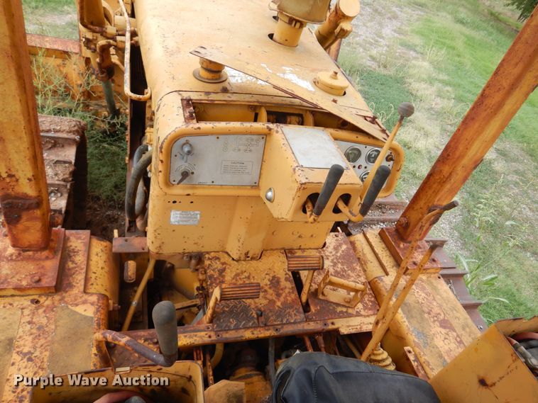 image for item KO9999 1973 Caterpillar D5  dozer