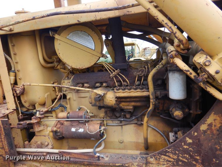 image for item KO9999 1973 Caterpillar D5  dozer