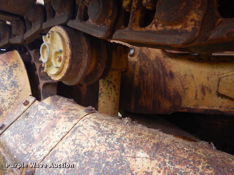 image for item KO9999 1973 Caterpillar D5  dozer