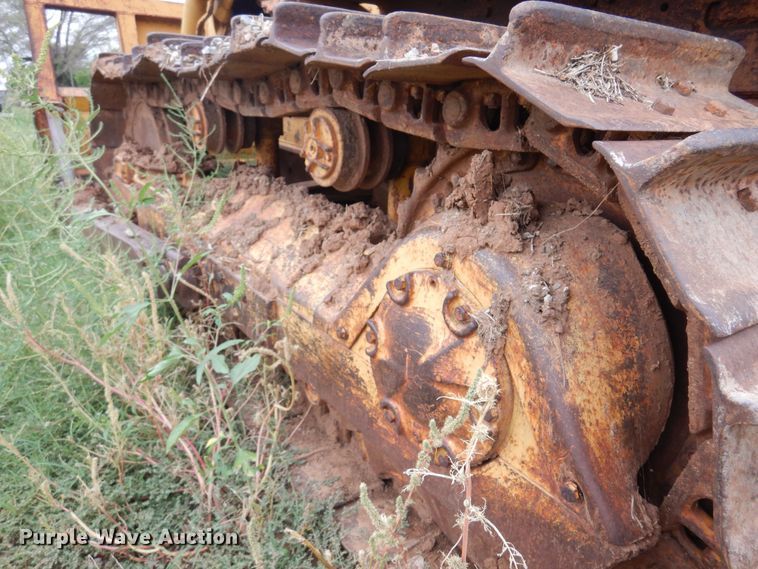 image for item KO9999 1973 Caterpillar D5  dozer