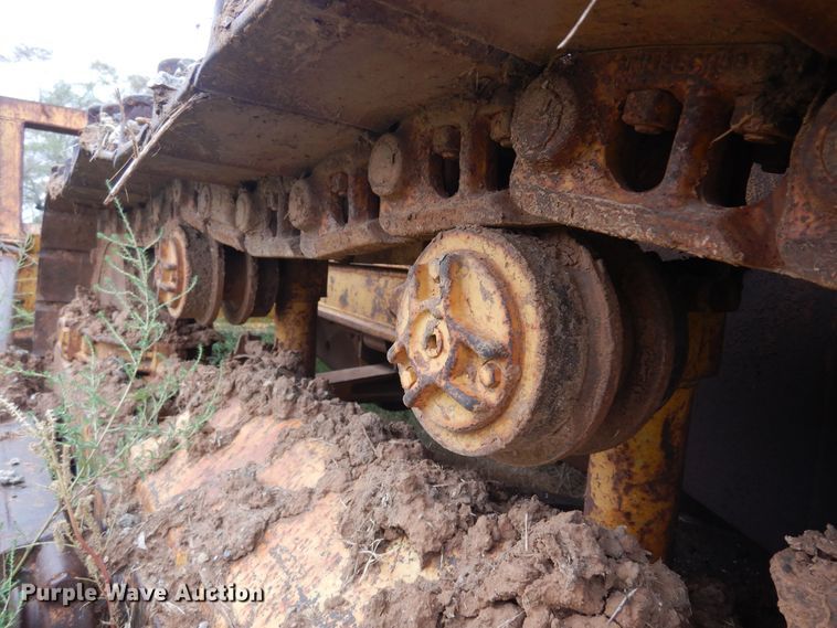 image for item KO9999 1973 Caterpillar D5  dozer