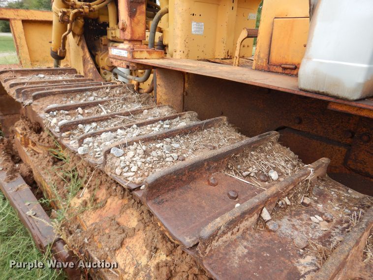image for item KO9999 1973 Caterpillar D5  dozer
