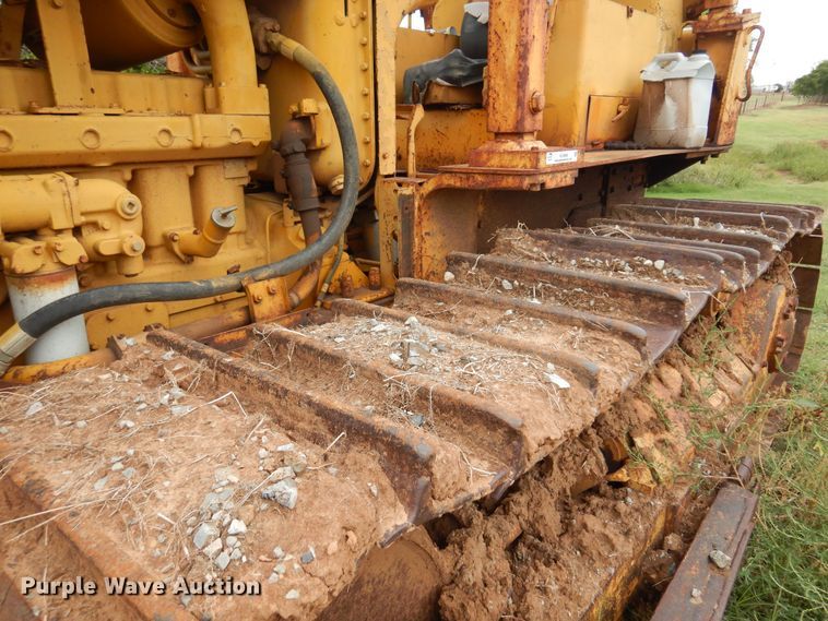 image for item KO9999 1973 Caterpillar D5  dozer