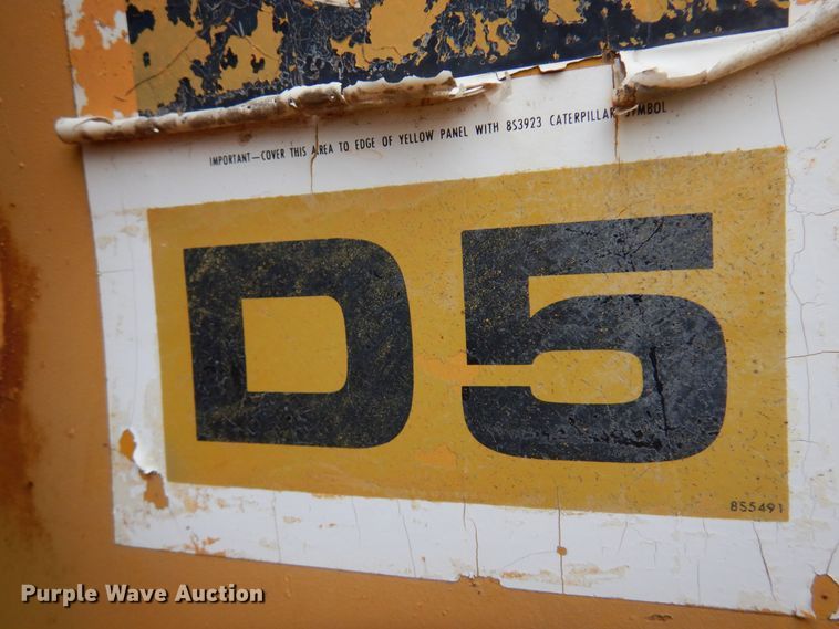 image for item KO9999 1973 Caterpillar D5  dozer